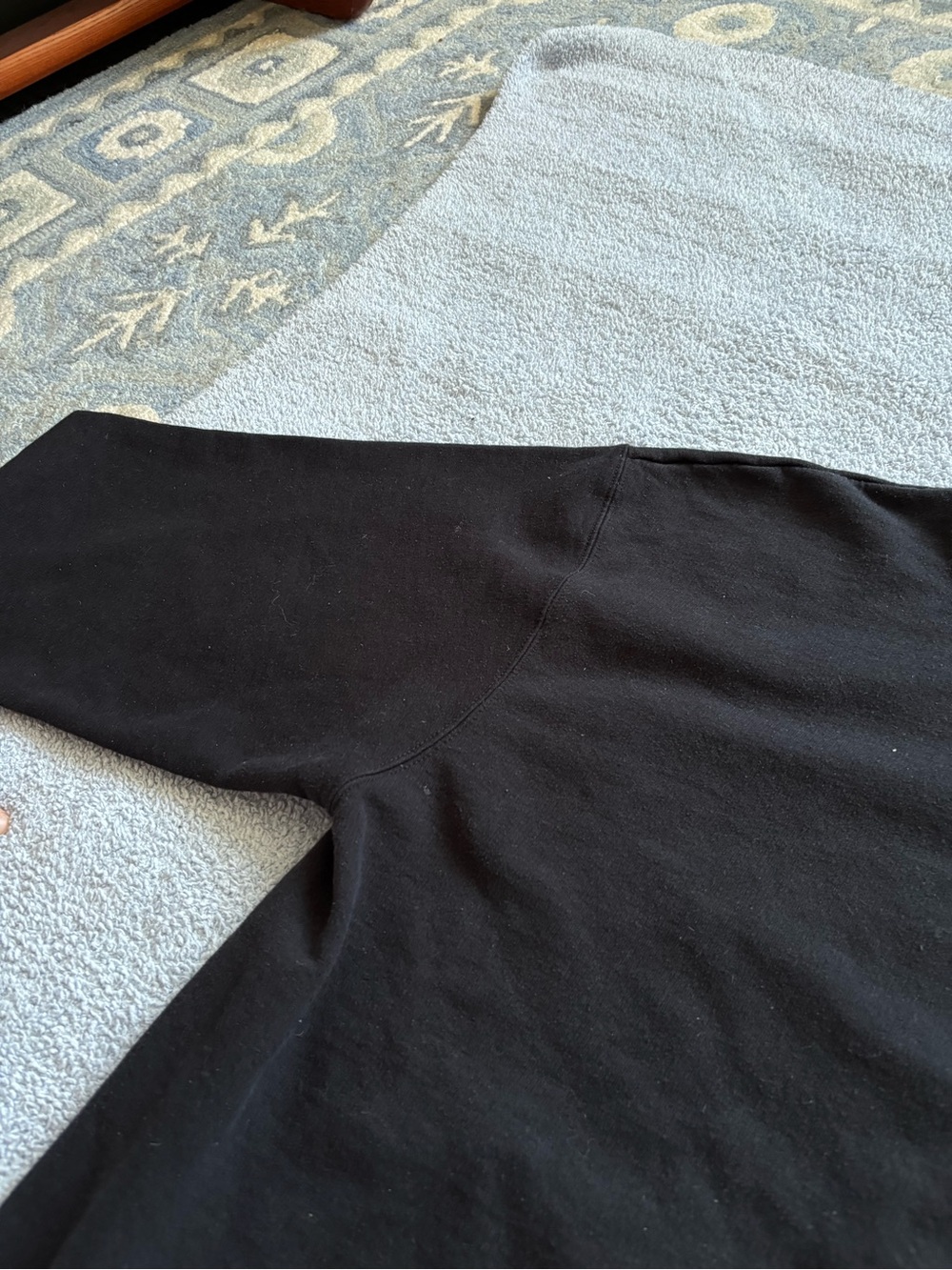 Champion Black Men's Crewneck Sweatshirt - Picture 9 of 14